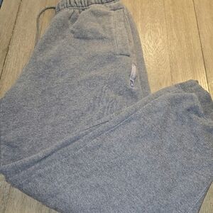 Reebok Sz. Large Grey Sweatpants